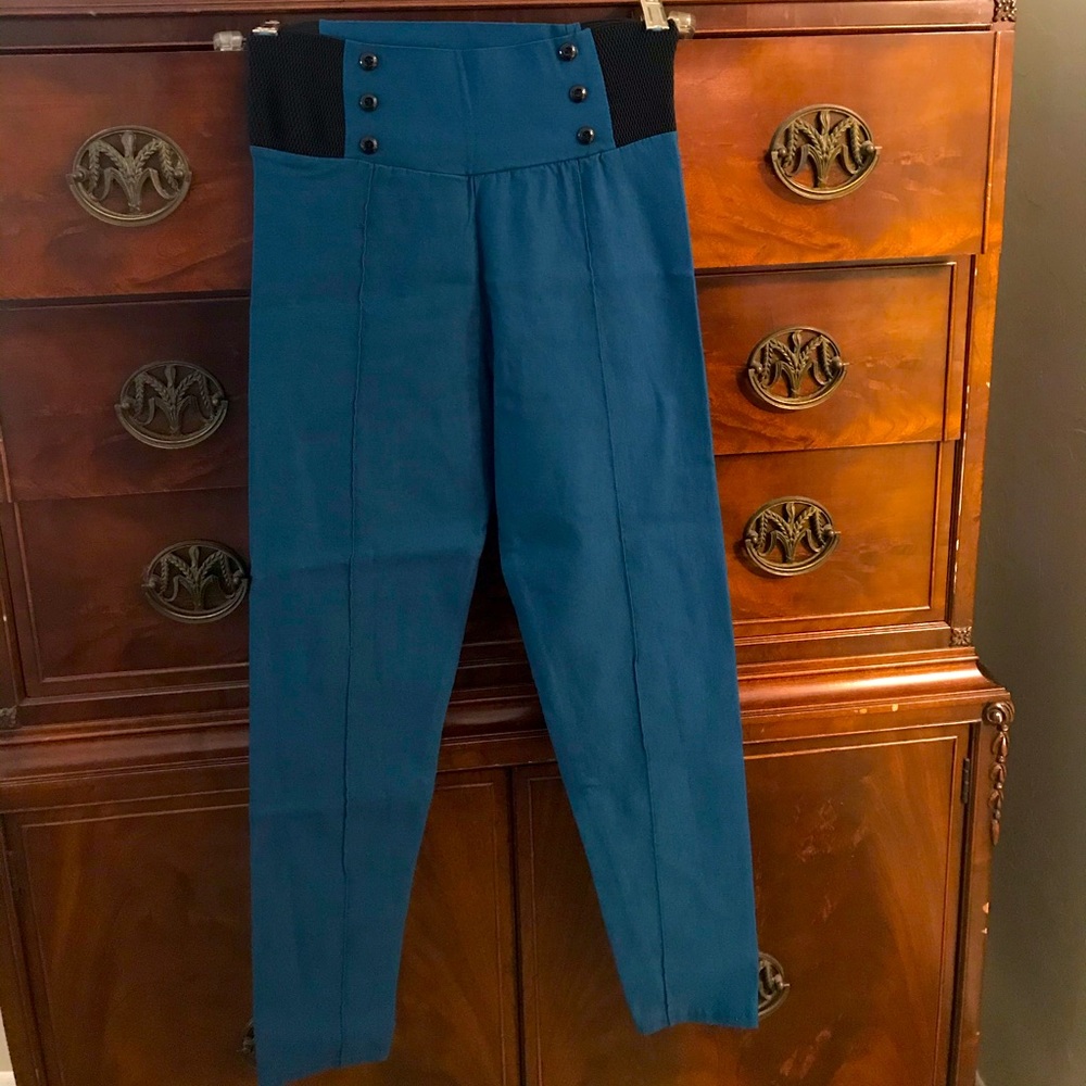 SOLD!!Sailor Black Button Design Turquoise Leggings w/Pockets & Elastic Size S-M
